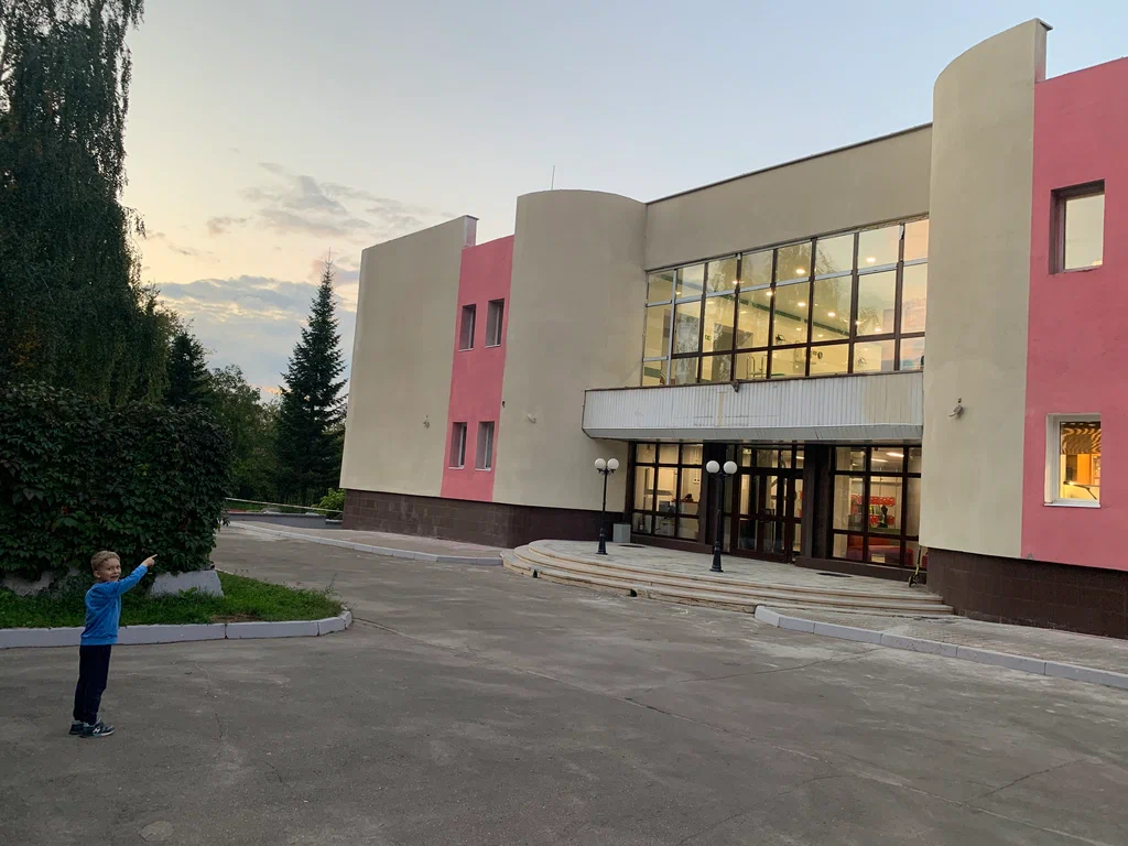 Бассейн МГПУ на Касаткина